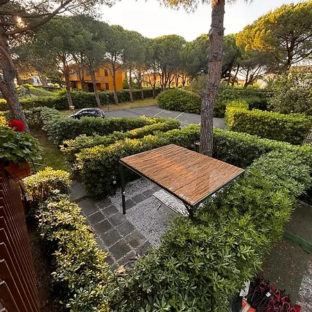 Giardino E Posto Auto * Castiglioncello